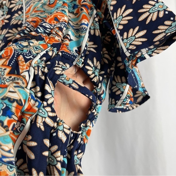 Shein Medium 6 Flowy Abstract Floral Print Dress Side Cut Outs Summer Vacation - Picture 3 of 6